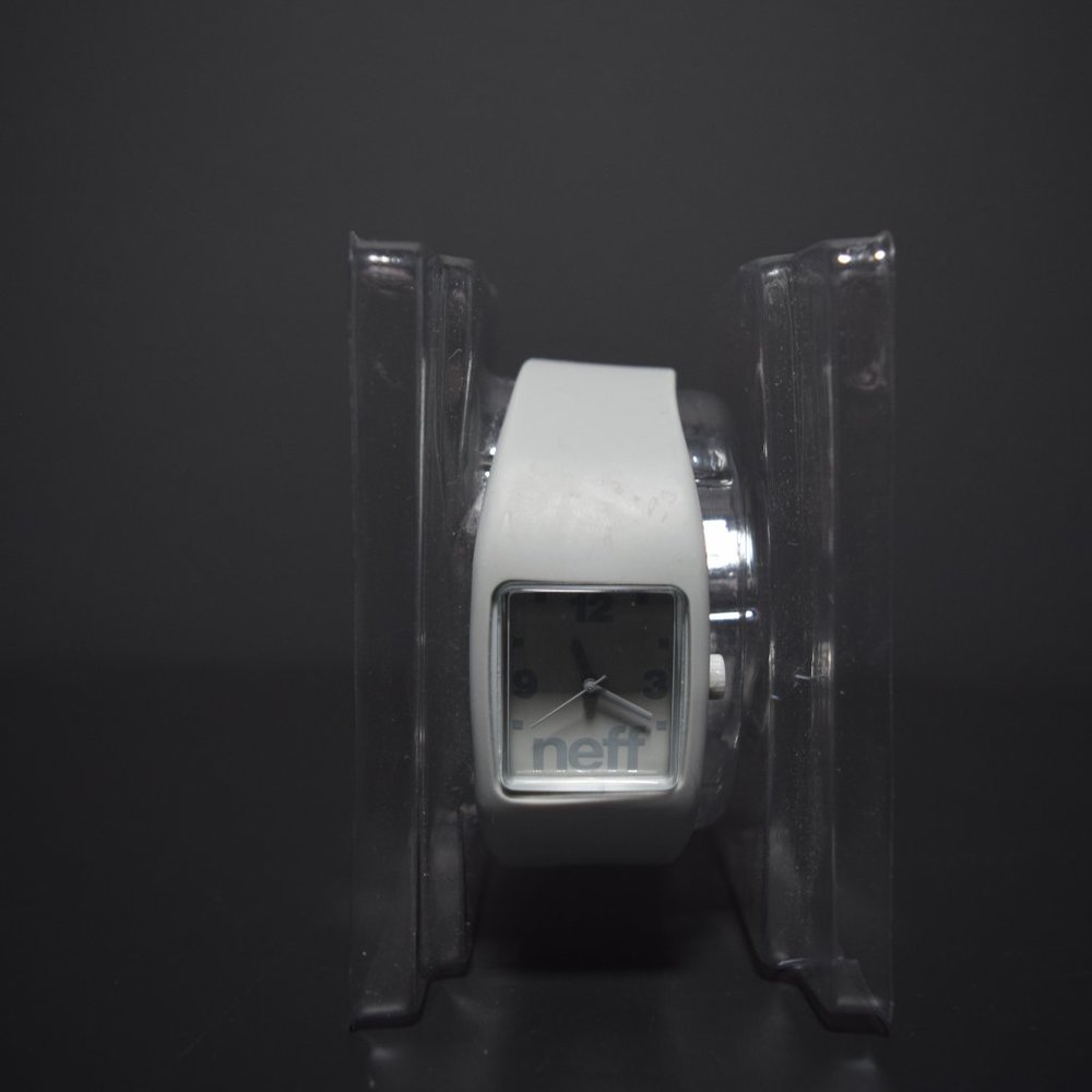 Neff Silicon Watch - Picture 3 of 3